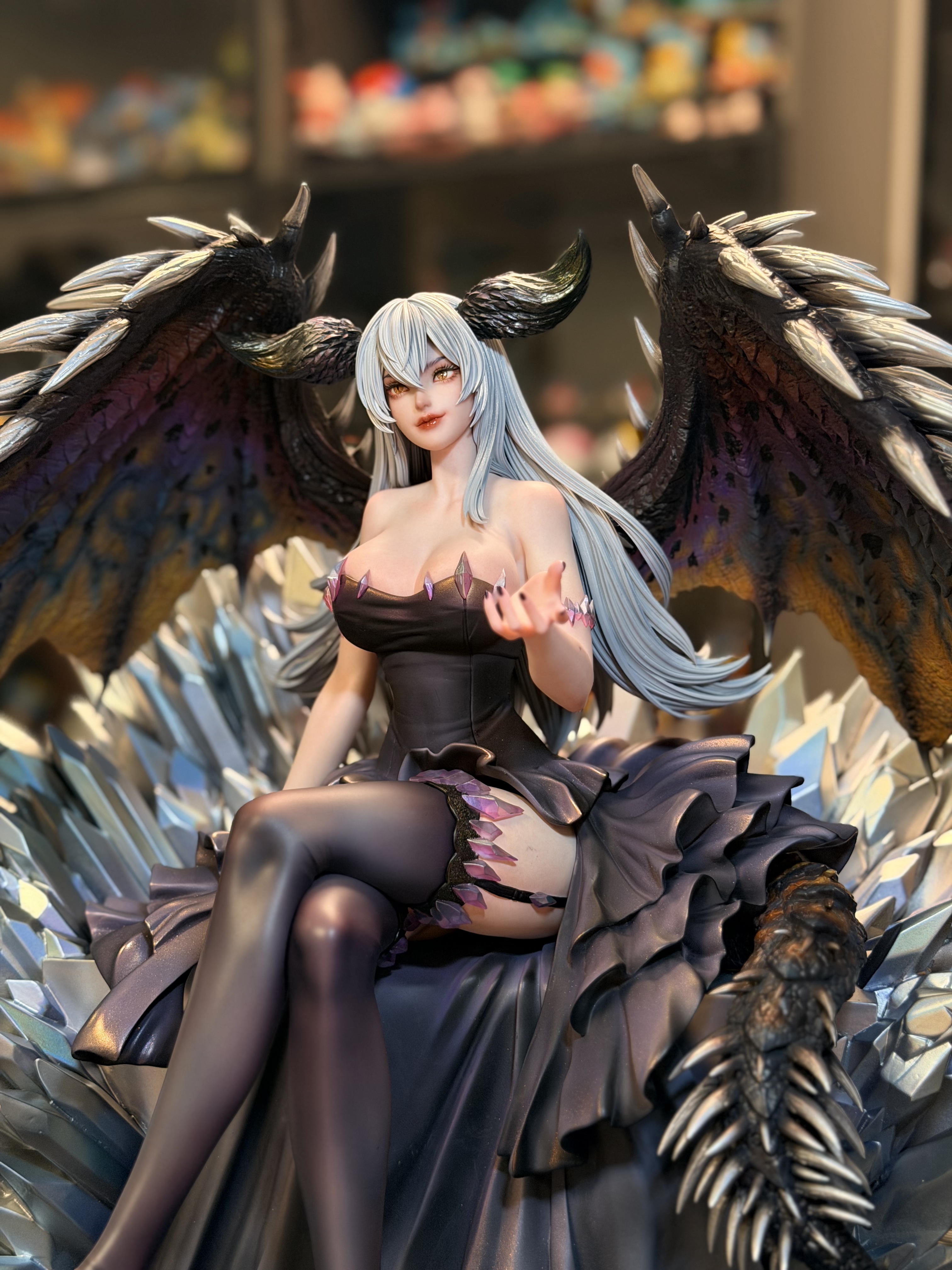 【Pre-sale】1/4 Scale Ruiner Nergigante Girl-Scalefall and Wingrise Studio