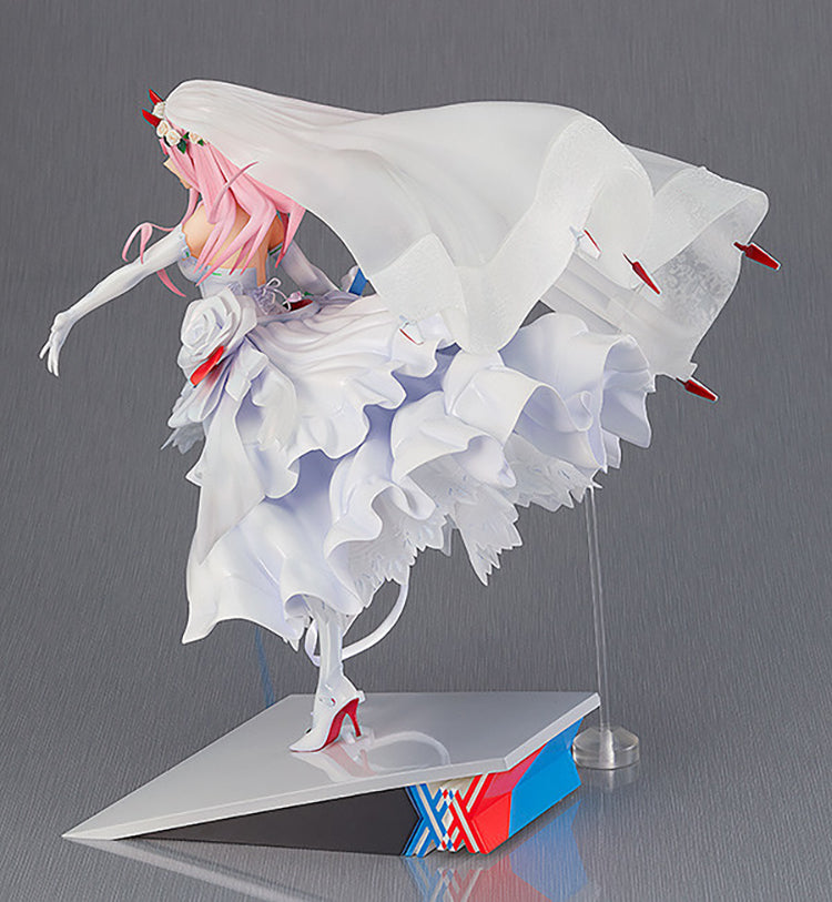 【In stock】 1/7 Scale Luxury Ver. Zero Two-Darling in the Franxx-Good Smile Company