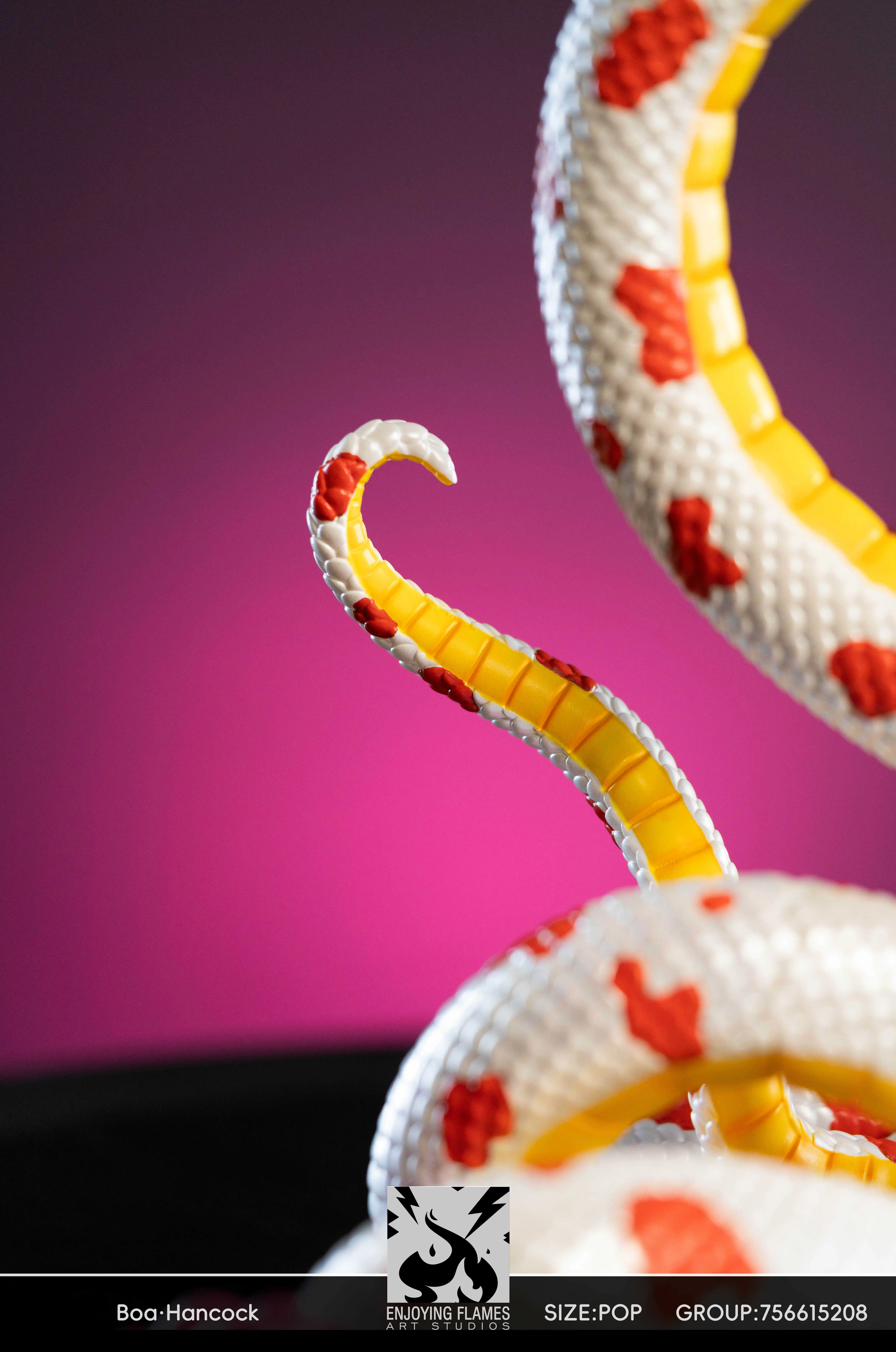 【Sold out】POP Scale Boa Hancock-Enjoying Flames studio