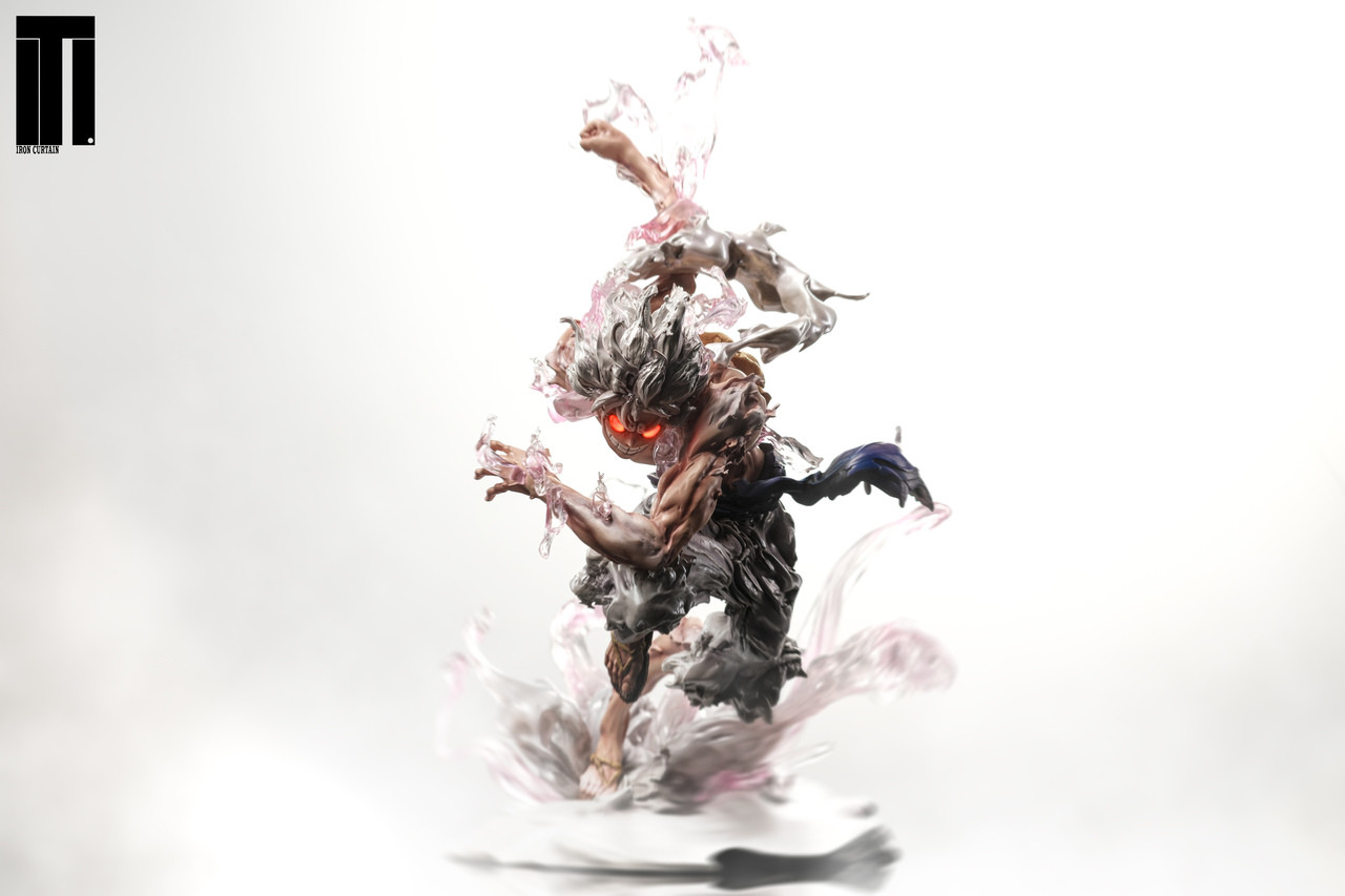 【Few left】POP Scale Nika Monkey D. Luffy 2.0 with LED-Iron Curtain Studio