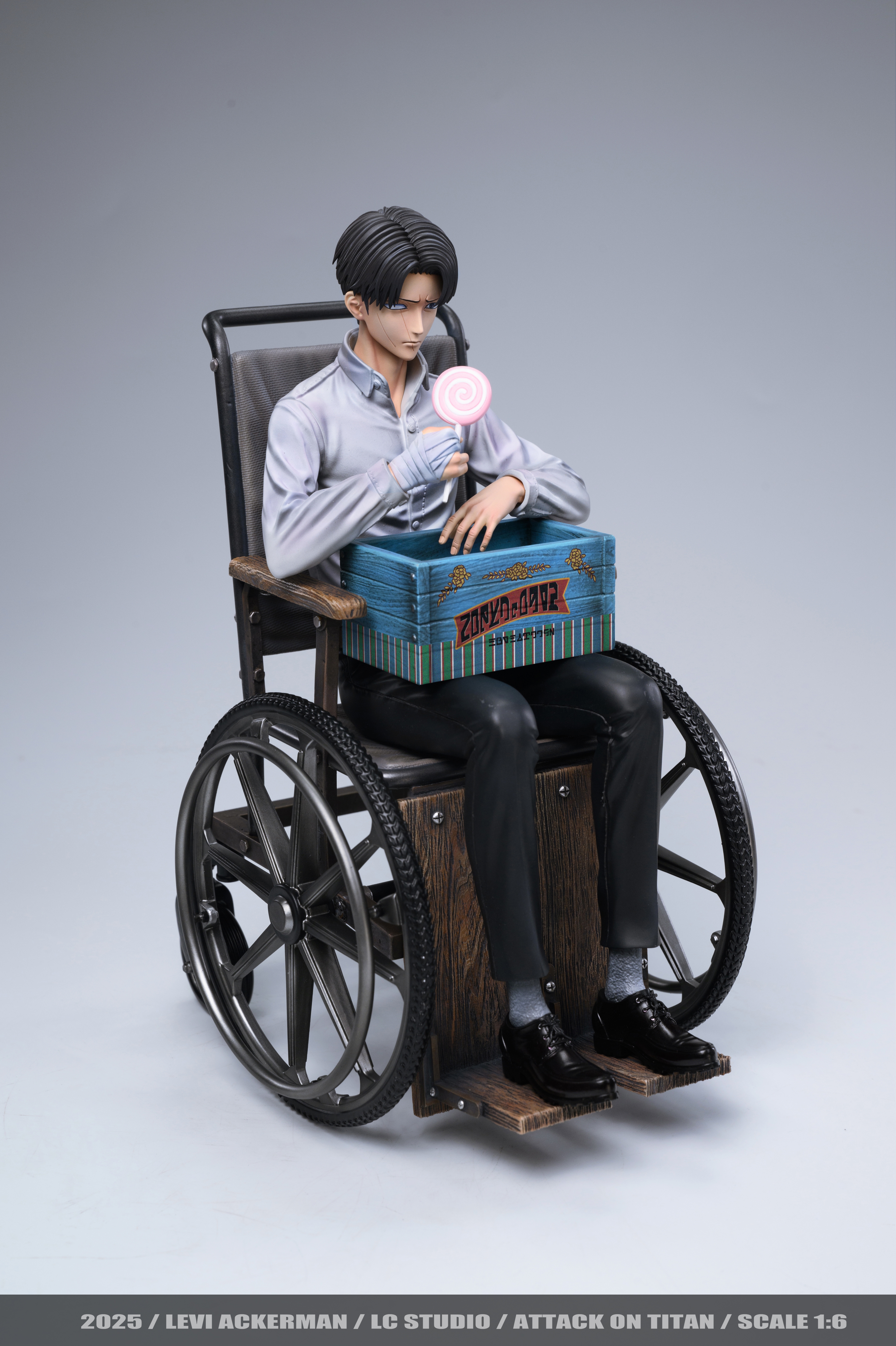 【Sold out】1/6 Scale Levi-Attack On Titan-LC Studio