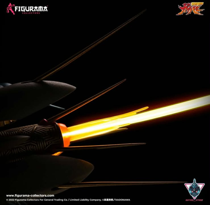 【Pre-sale】1/6 Scale Guyver 1 vs Guyot with LED-Guyver Store X Figurama Collectable Studios