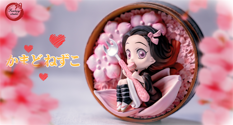 【In stock】Nezuko Kamado Eatinh Macaron on the Sakura-Fantasy Studio