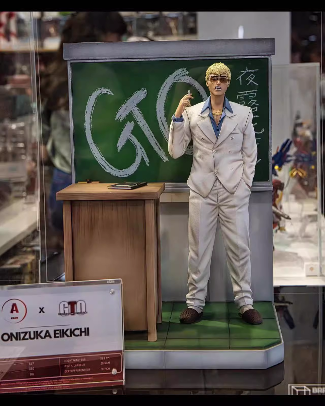 【Pre-sale】1/6 Scale Eikichi Onizuka-GTO-AkihabaraClub