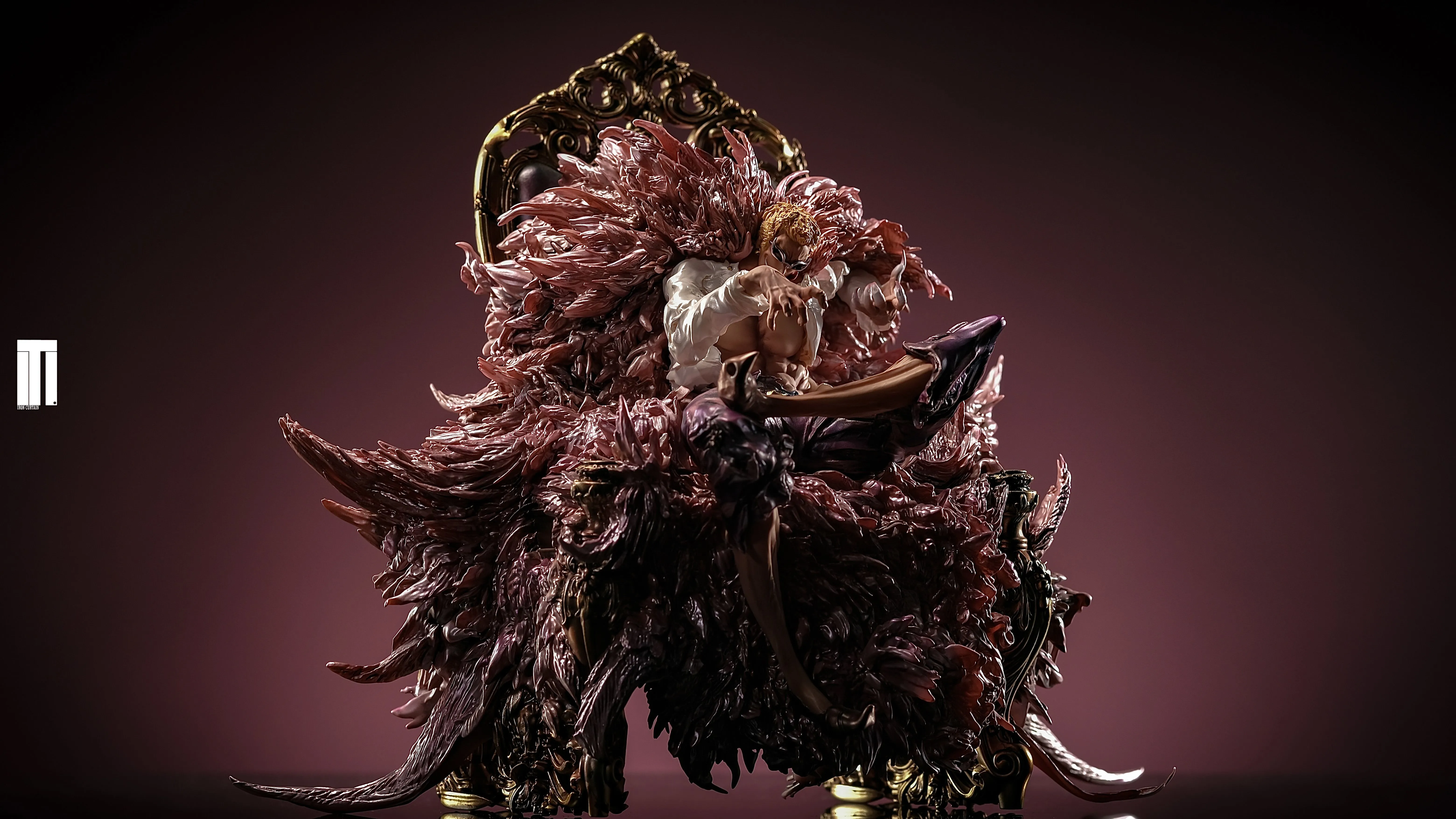 【In stock】Donquixote Doflamingo-Iron Curtain STUDIO