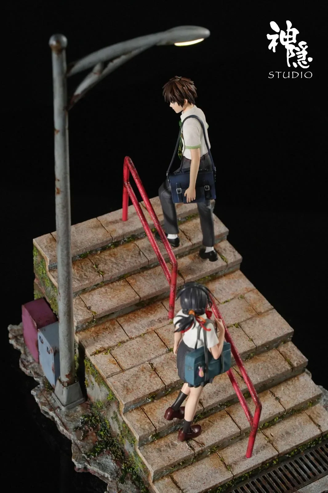 【In stock】Mitsuha Miyamizu & Taki Tachibana with LED-Your Name-ShenYin Studio