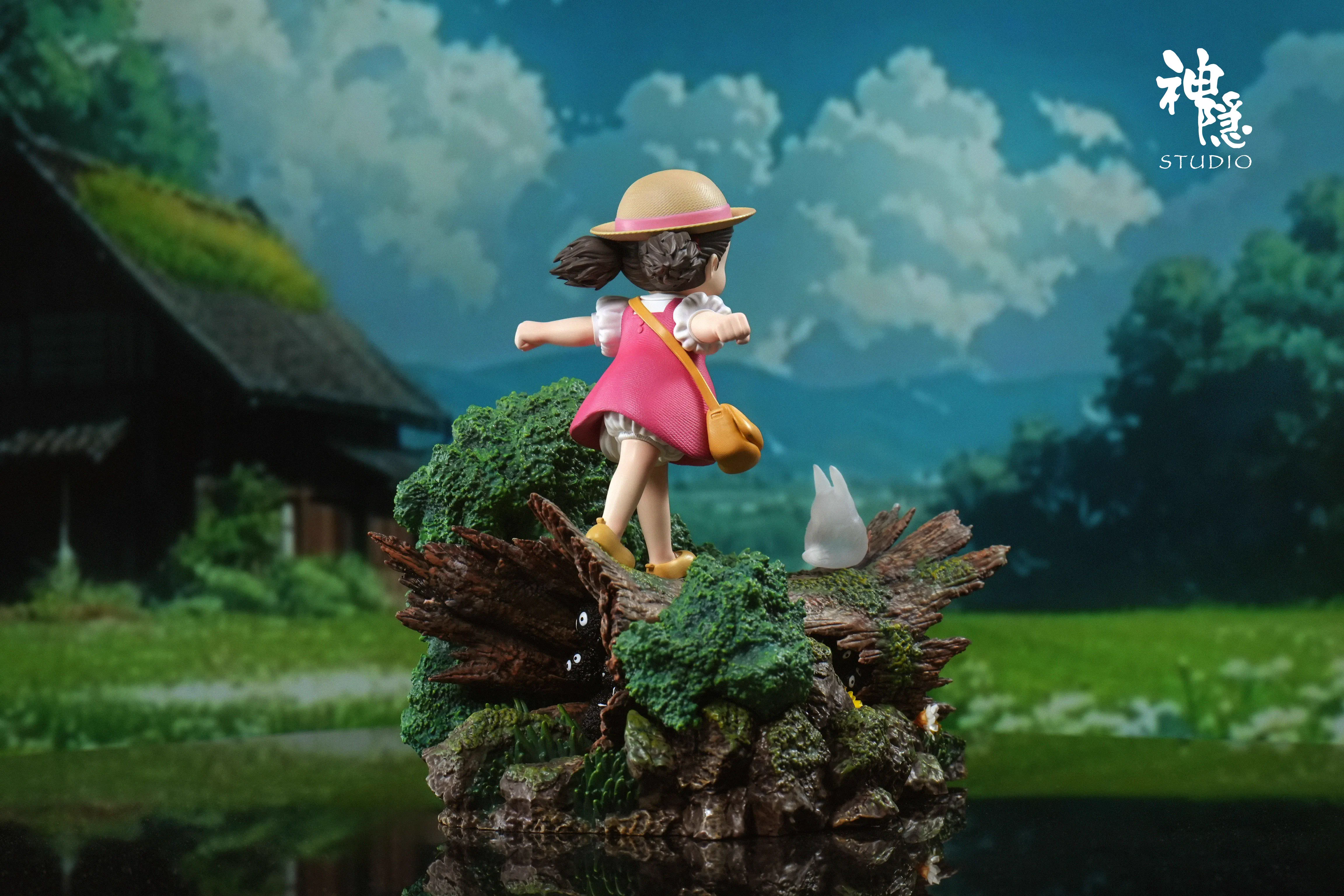 【Pre-sale】Kusakabe Mei on wood with LED-Studio Ghibli-ShenYin Studio